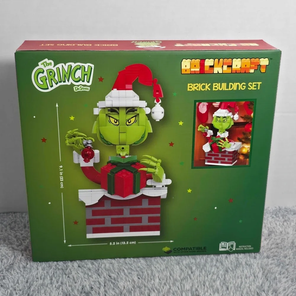 Dr Seuss The Grinch Up The Chimney 504 pc Brick Building Toy Set Brickcraft XMAS